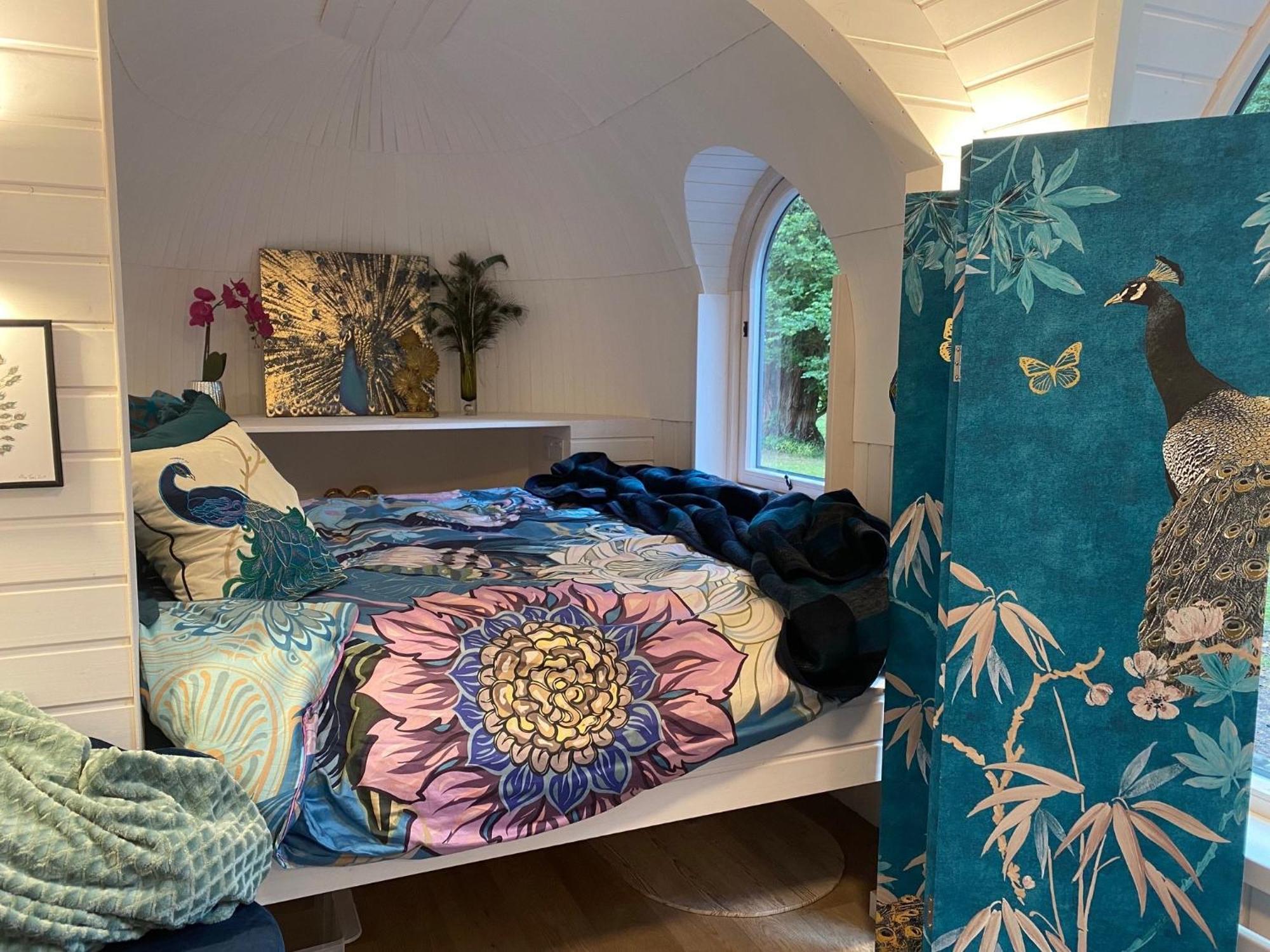 Luxury Woodland Lodge Retreat At Culdees Castle Крийф Екстериор снимка